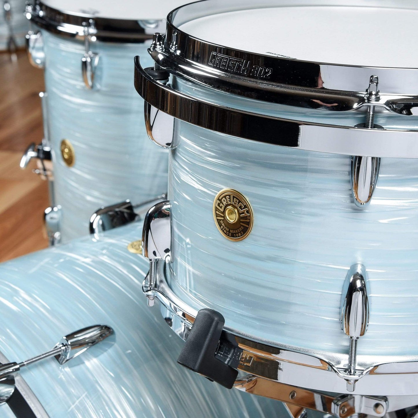 Gretsch Broadkaster 12/14/20 3pc. Drum Kit Vintage Oyster White Drums and Percussion / Acoustic Drums / Full Acoustic Kits