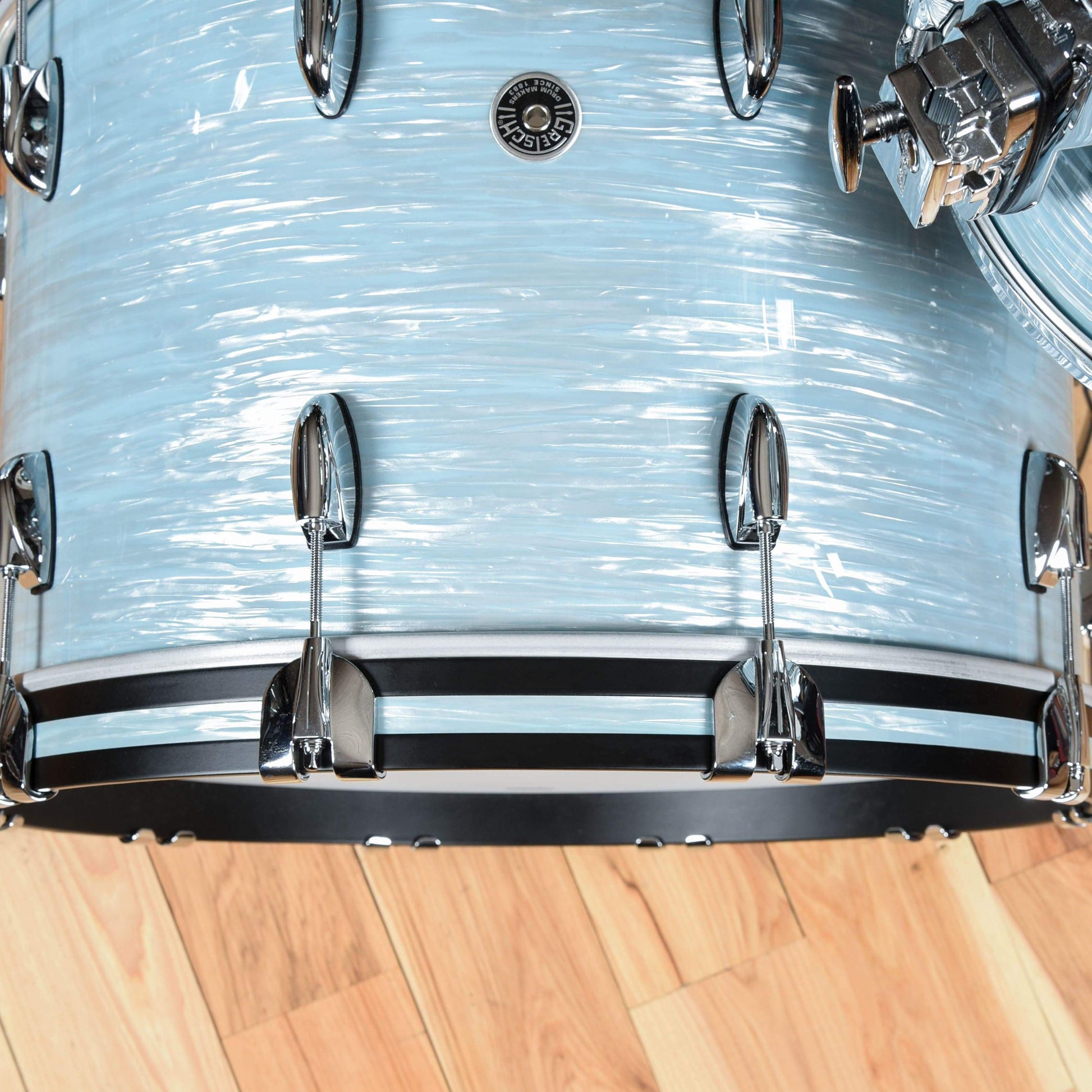 Gretsch Brooklyn 13/16/22/5.5x14 4pc. Drum Kit Vintage Oyster White Drums and Percussion / Acoustic Drums / Full Acoustic Kits