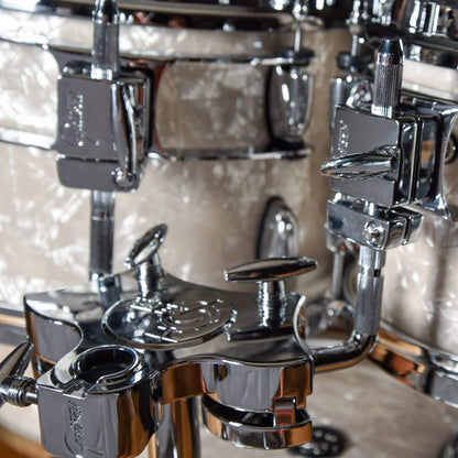 Gretsch Renown 10/12/16/22 4pc. Drum Kit Vintage Pearl Drums and Percussion / Acoustic Drums / Full Acoustic Kits