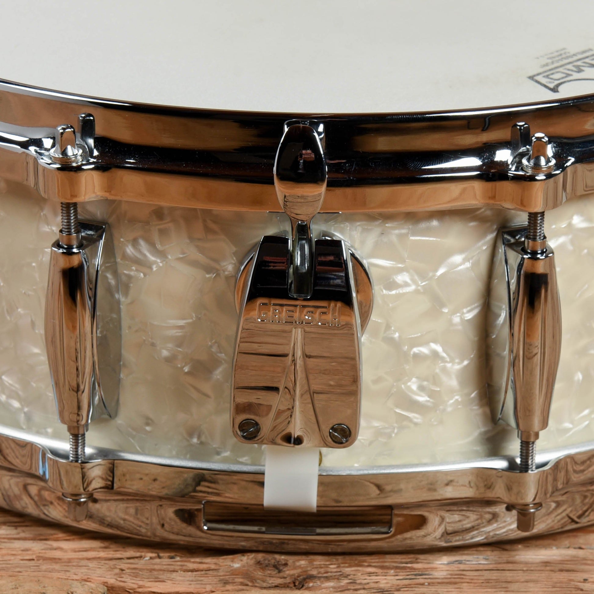 Gretsch Drums 5x14 USA Custom Snare Drum White Marine Pearl Drums and Percussion / Acoustic Drums / Snare