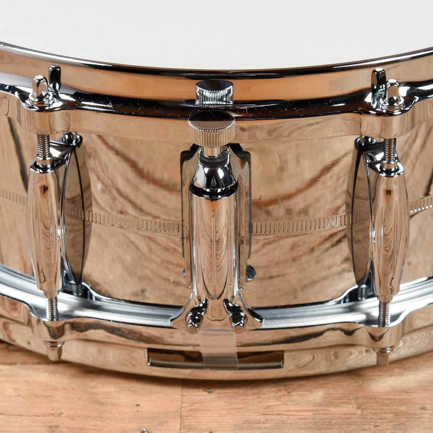 Gretsch Drums USA Custom 5.5x14 Chrome Drums and Percussion / Acoustic Drums / Snare