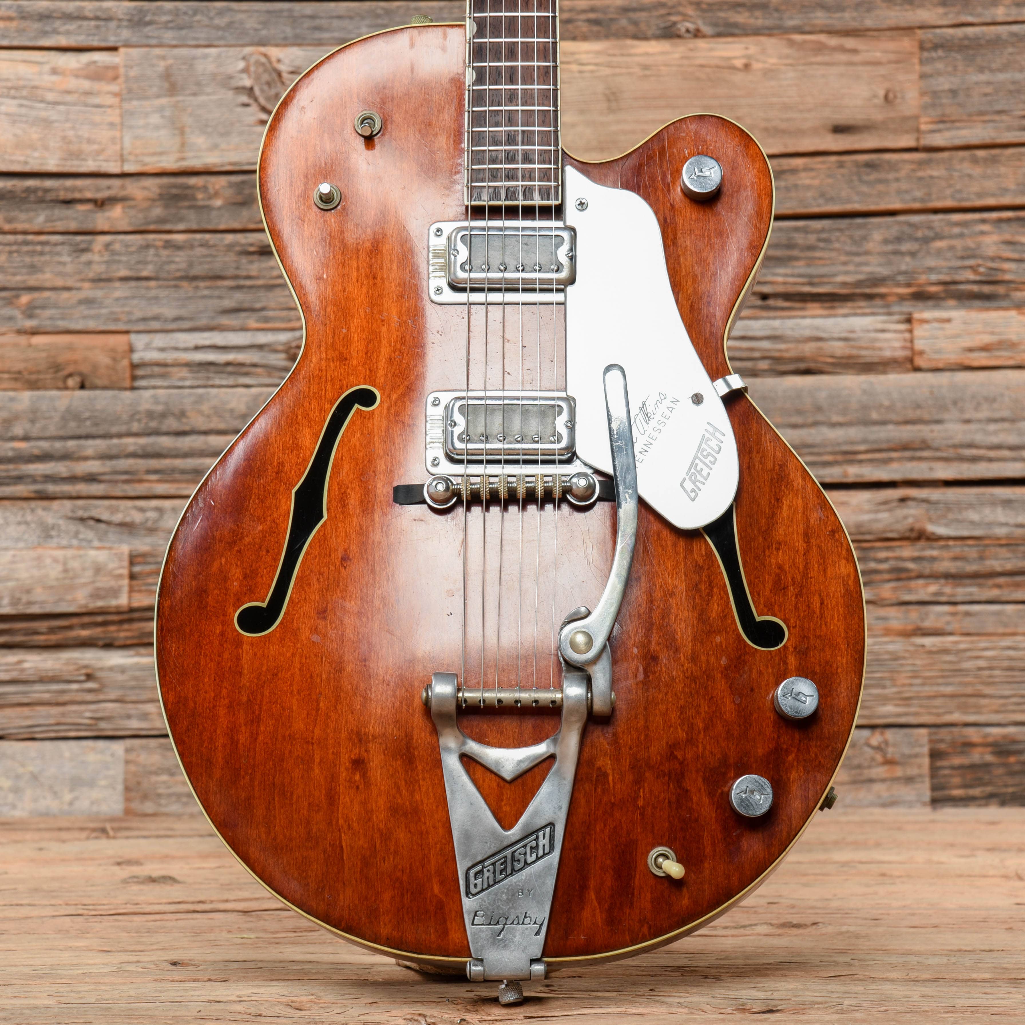 Gretsch 6119 Chet Atkins Tennesseean Walnut 1964 Electric Guitars / Hollow Body