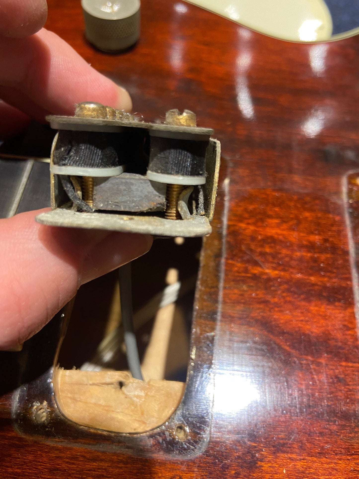 Gretsch 6122 Chet Atkins Country Gentleman Walnut 1963 Electric Guitars / Hollow Body