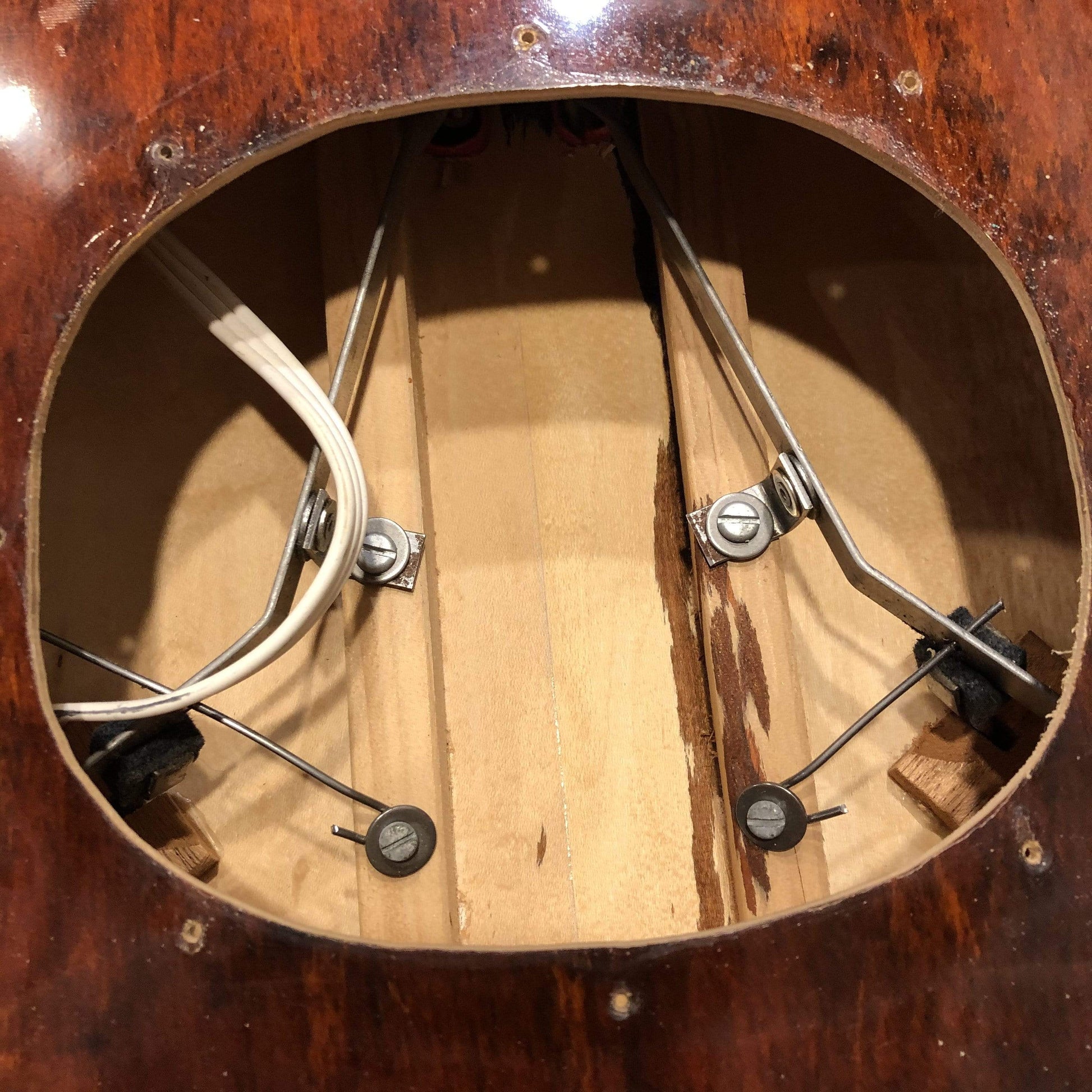 Gretsch 6122 Chet Atkins Country Gentleman Walnut 1966 Electric Guitars / Hollow Body