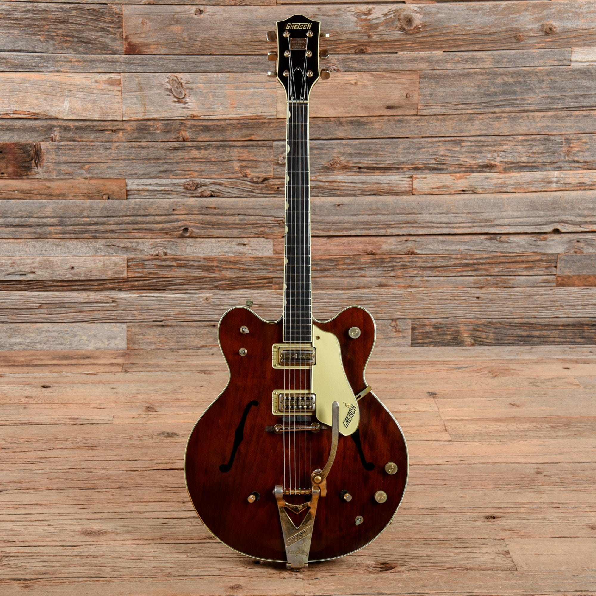 Gretsch 6122 Chet Atkins Country Gentleman Walnut 1966 Electric Guitars / Hollow Body