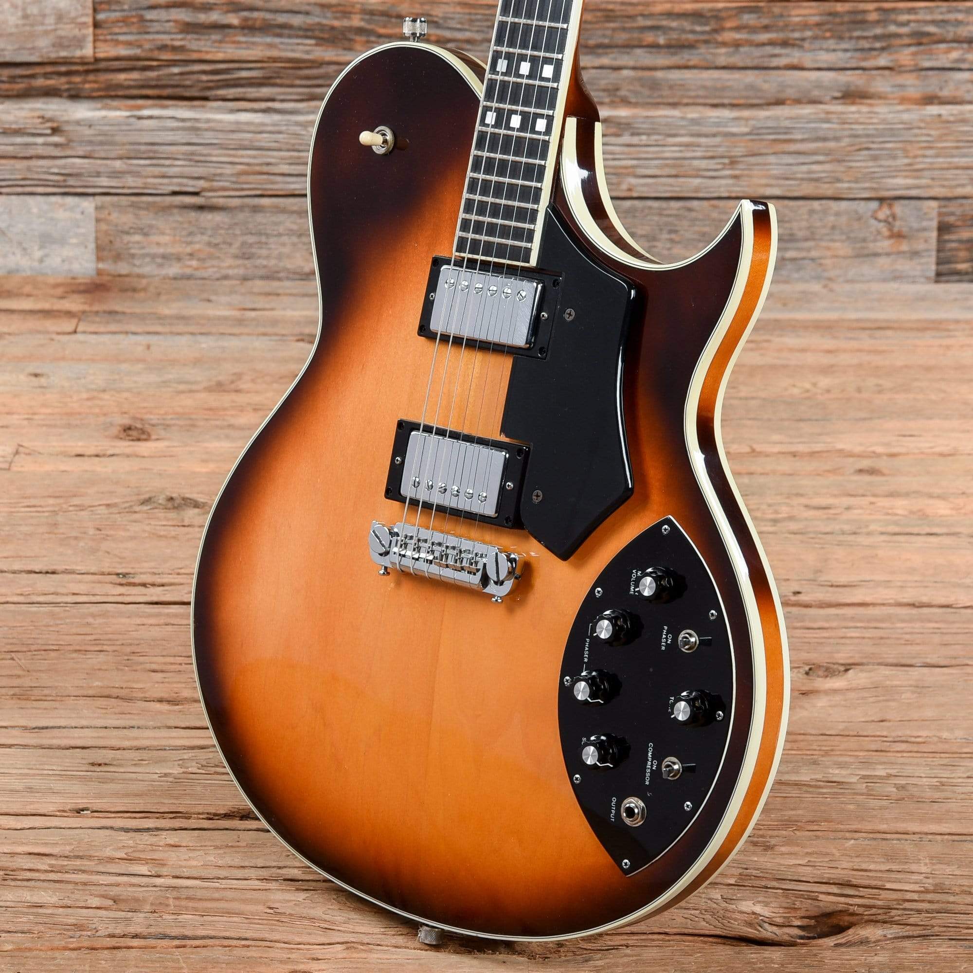 Gretsch Chet Atkins Super Axe Sunburst 1980 Electric Guitars / Hollow Body