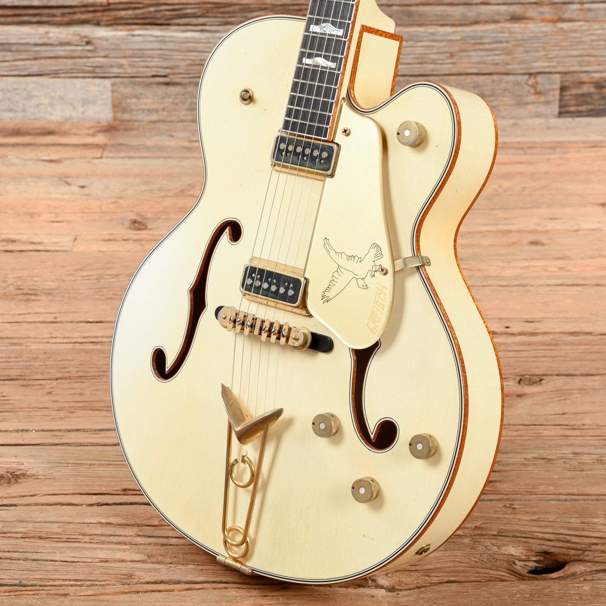 Gretsch Custom Shop '55 White Falcon Relic Stephen Stern Masterbuilt White 2016 Electric Guitars / Hollow Body