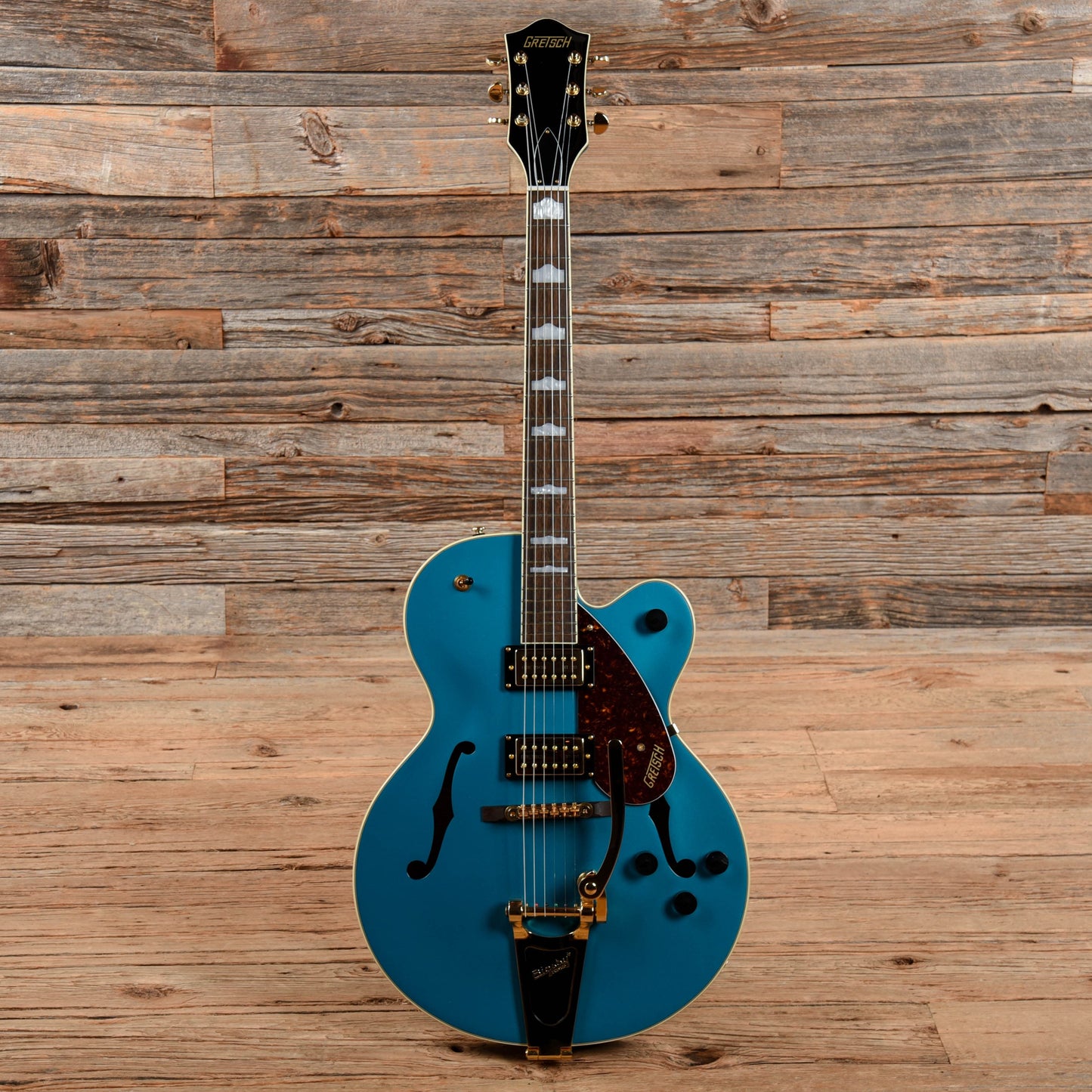 Gretsch G2410TG Streamliner Hollow Body Single-Cut and Gold Hardware Ocean Turquoise w/Bigsby Electric Guitars / Hollow Body