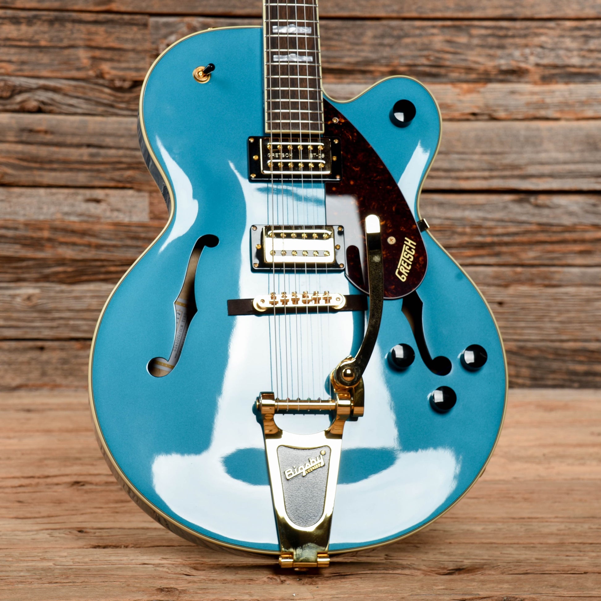 Gretsch G2410TG Streamliner Hollow Body Single-Cut and Gold Hardware Ocean Turquoise w/Bigsby Electric Guitars / Hollow Body