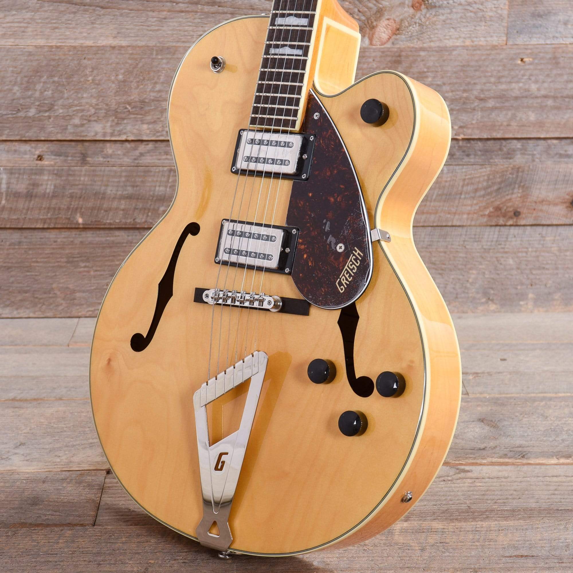 Gretsch G2420 Streamliner Hollow Body Village Amber w/V-Stoptail & Broad'Tron Pickups Electric Guitars / Hollow Body