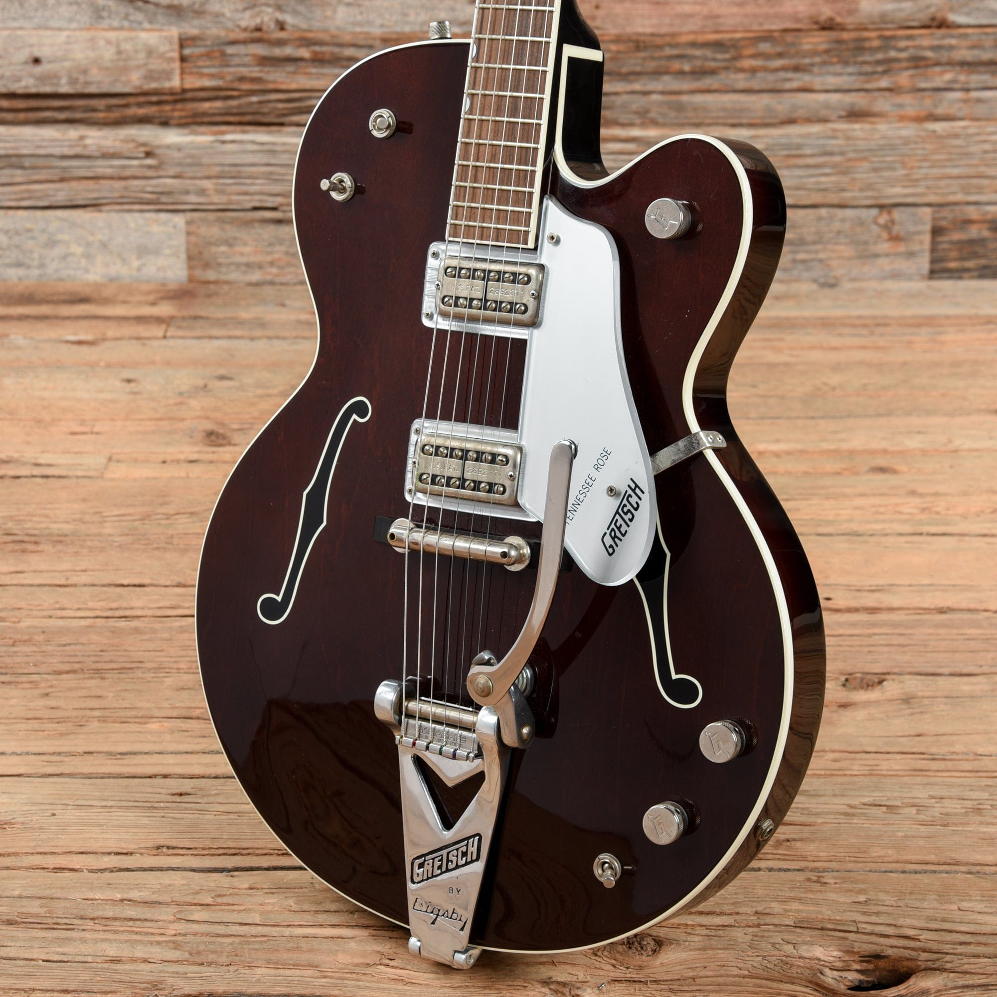 Gretsch G6119T Walnut 1996 Electric Guitars / Hollow Body