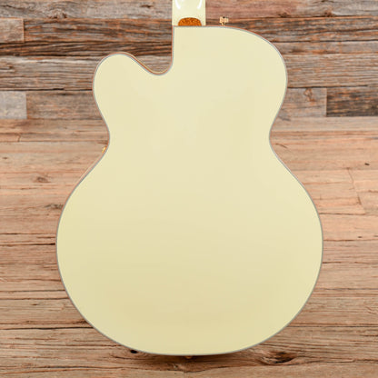 Gretsch G6136T-59 Vintage Select '59 Falcon with Bigsby White Electric Guitars / Hollow Body