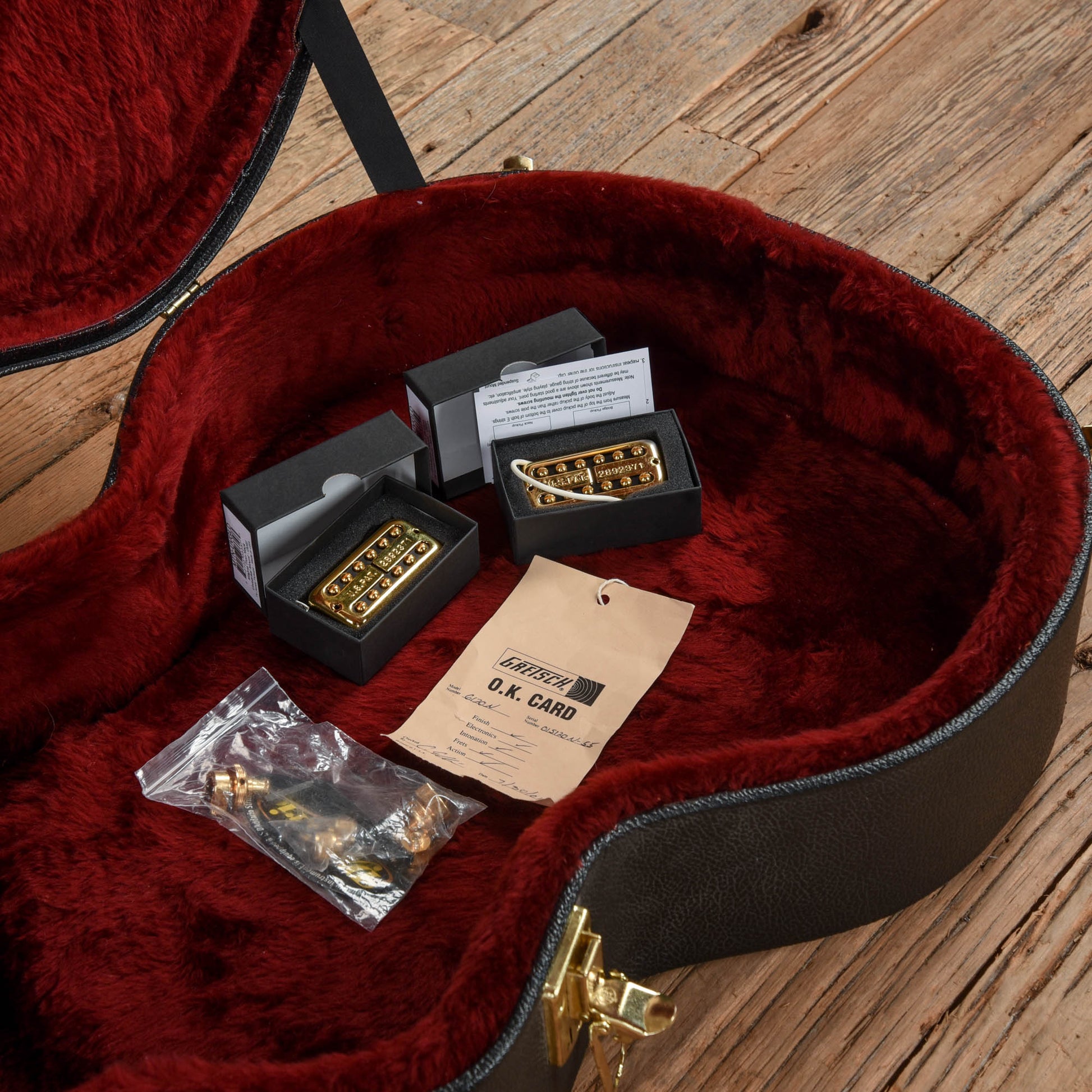 Gretsch 6120-N Orange 2001 Electric Guitars / Semi-Hollow