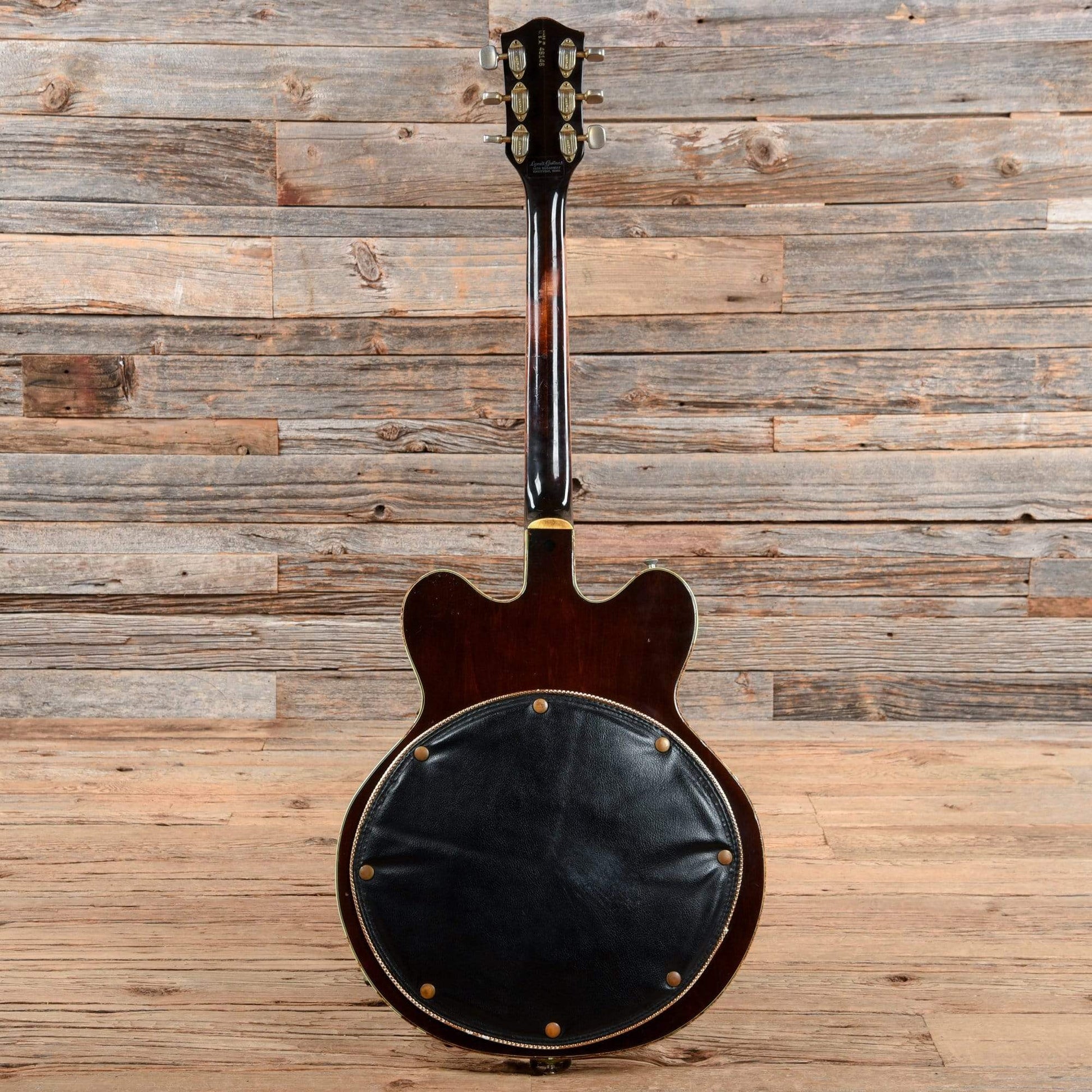 Gretsch 6122 Chet Atkins Country Gentleman Walnut 1968 Electric Guitars / Semi-Hollow