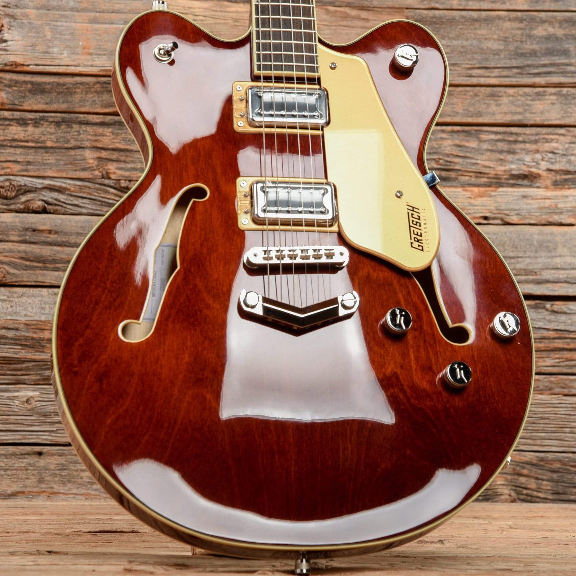 Gretsch G5622 Electromatic Center Block Double-Cut Aged Walnut 2021 Electric Guitars / Semi-Hollow