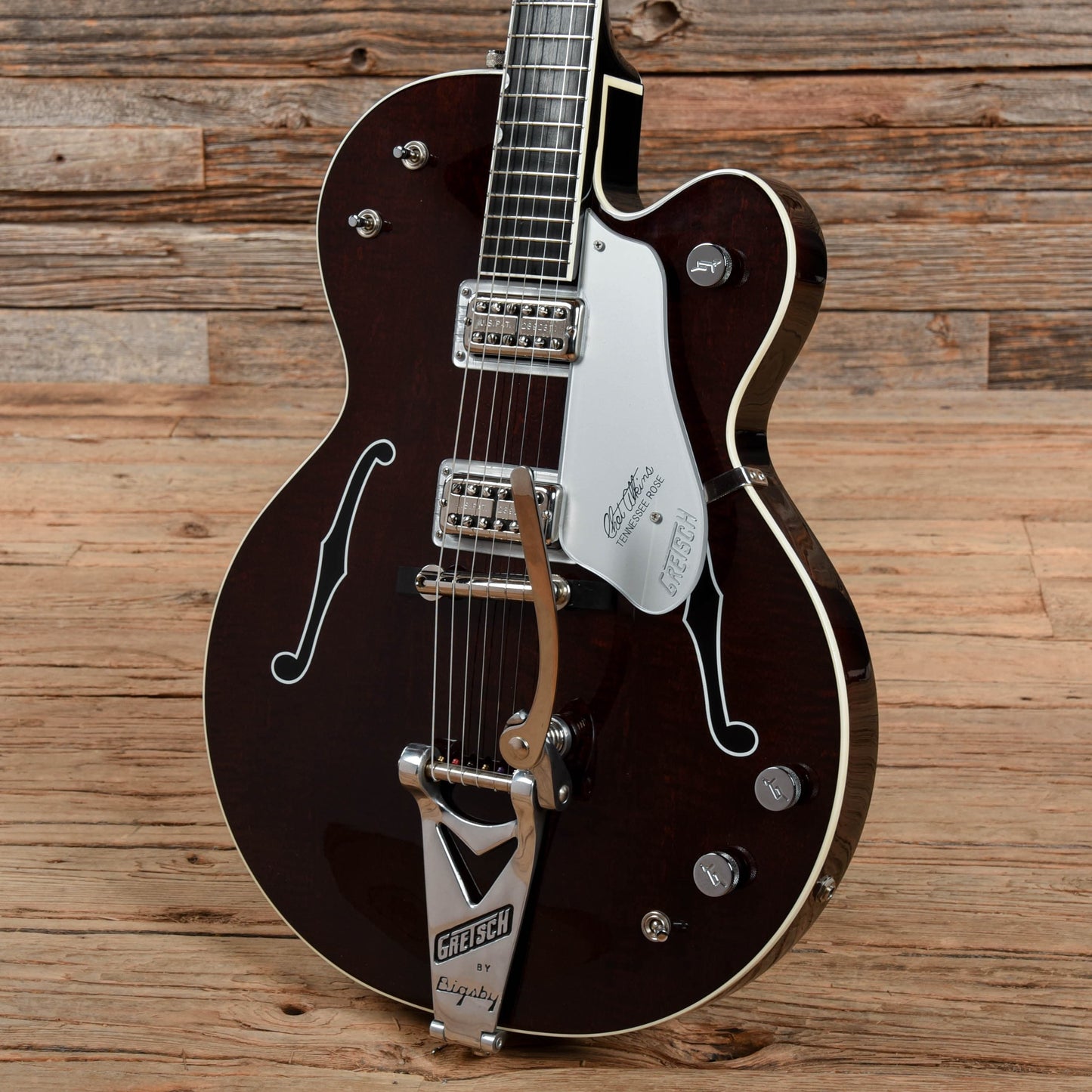 Gretsch G6119 Tennessee Rose Burgundy 2011 Electric Guitars / Semi-Hollow