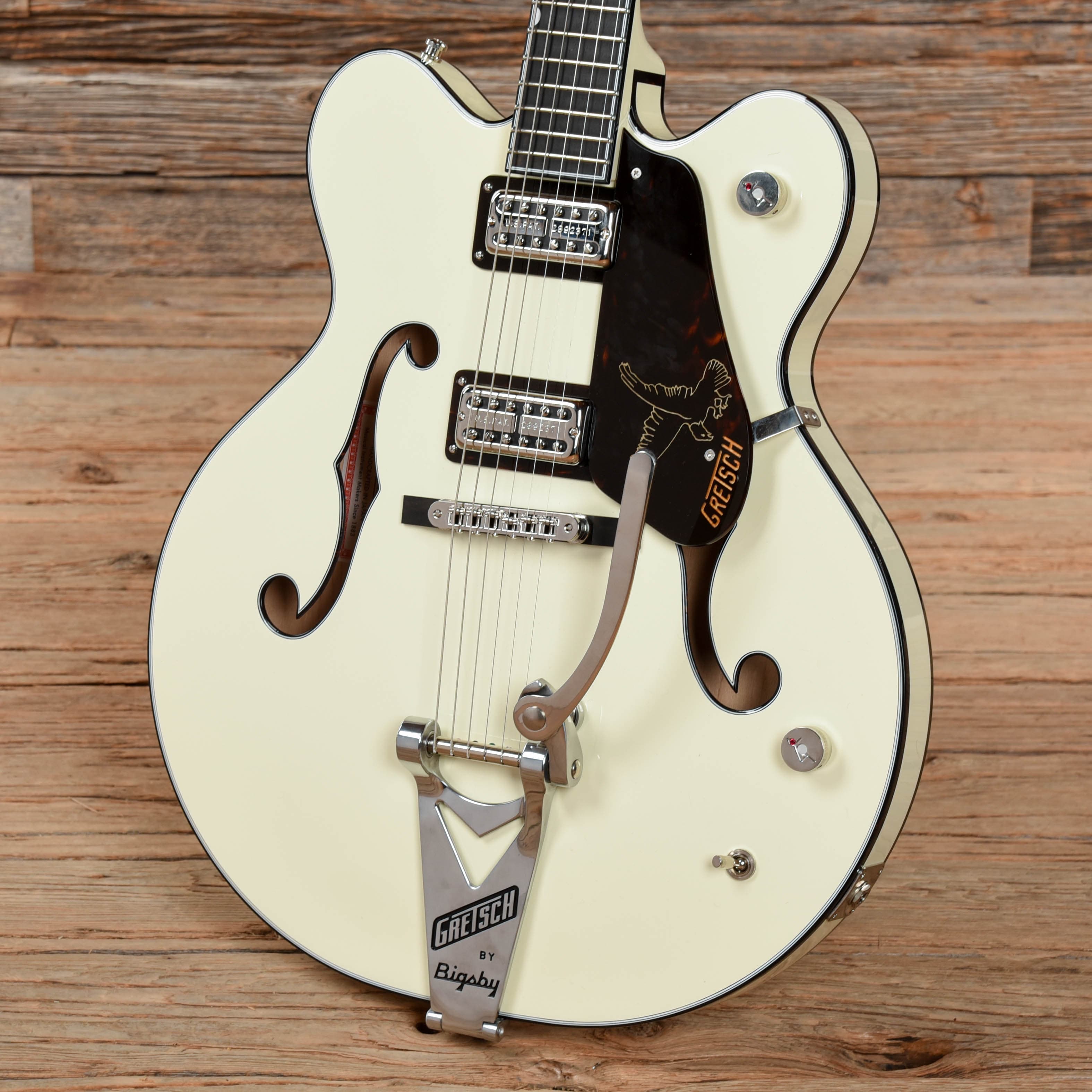 Gretsch G6636T-RF Richard Fortus Signature Falcon Center Block Vintage White 2021 Electric Guitars / Semi-Hollow