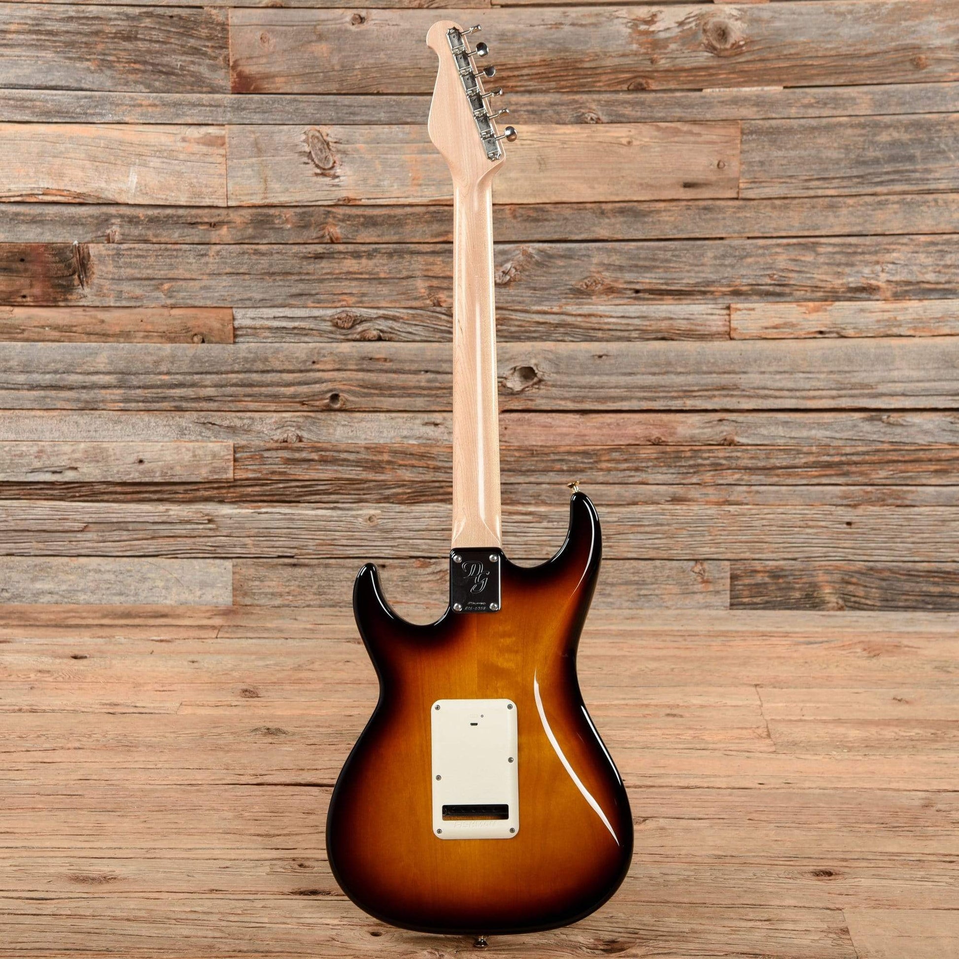 Grosh Guitars Retro Classic Standard Sunburst 2015 Electric Guitars / Solid Body