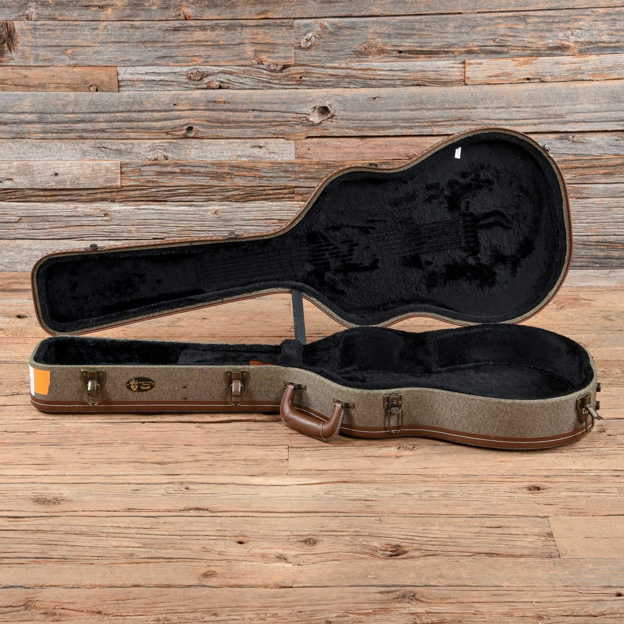 Guild GADM-20 Concert Natural 2010 Acoustic Guitars / Concert