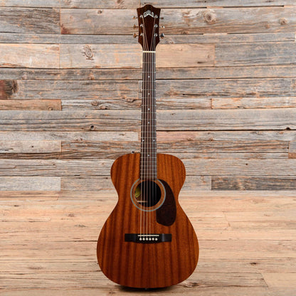 Guild GADM-20 Concert Natural 2010 Acoustic Guitars / Concert