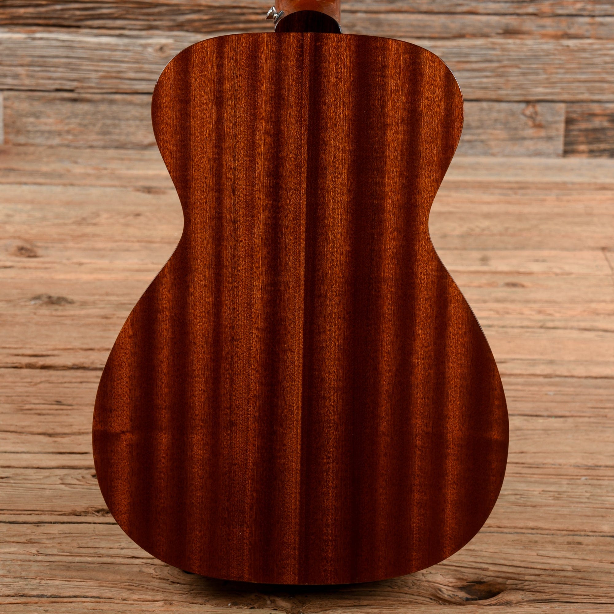Guild M-120E Natural Acoustic Guitars / Concert