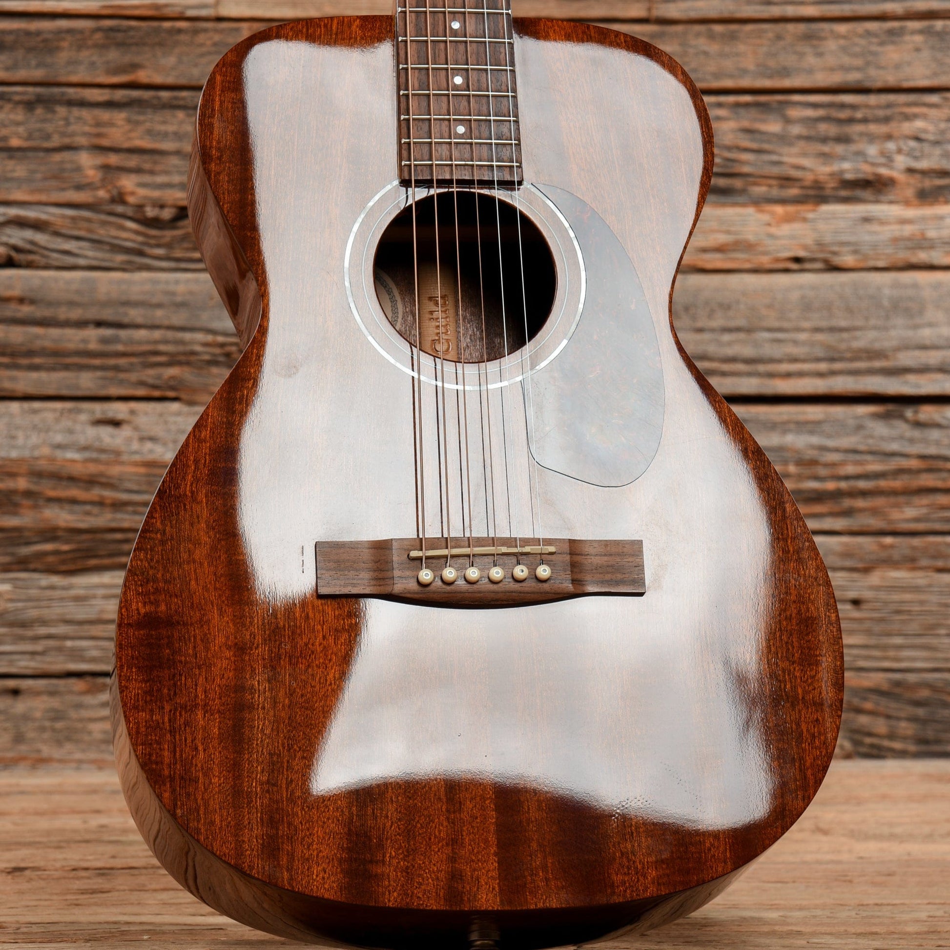 Guild M-120E Natural Acoustic Guitars / Concert