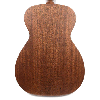Guild M-20 Concert Acoustic Natural Acoustic Guitars / Concert