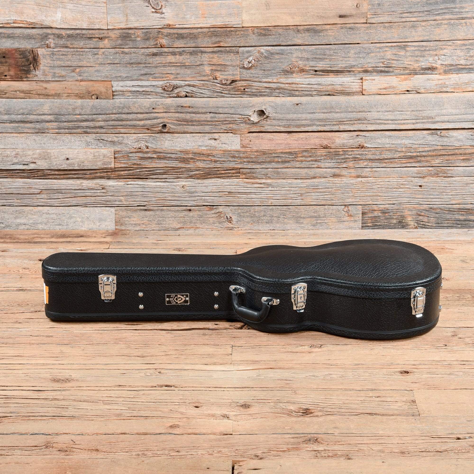 Guild M-20 Natural Acoustic Guitars / Concert