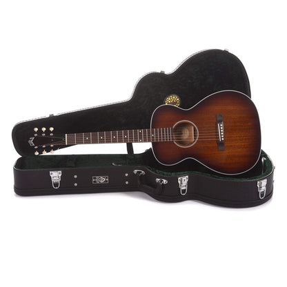 Guild M25E CAB Natural Acoustic Guitars / Concert
