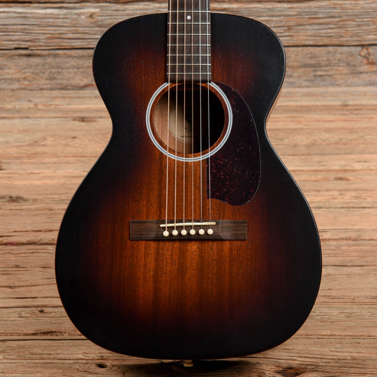 Guild USA M-20 Concert Acoustic Vintage Sunburst Acoustic Guitars / Concert