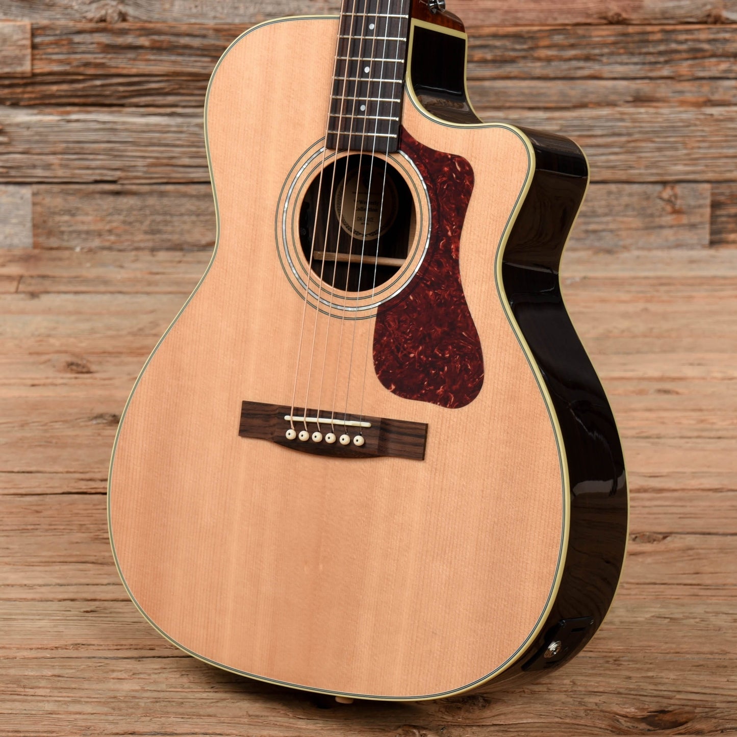 Guild Westerly Collection OM-150CE Natural Acoustic Guitars / Concert