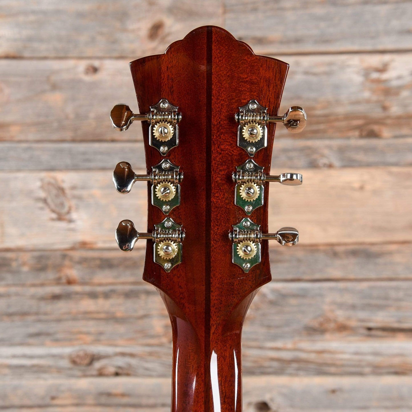 Guild D-40 Traditional Antique Sunburst Acoustic Guitars / Dreadnought