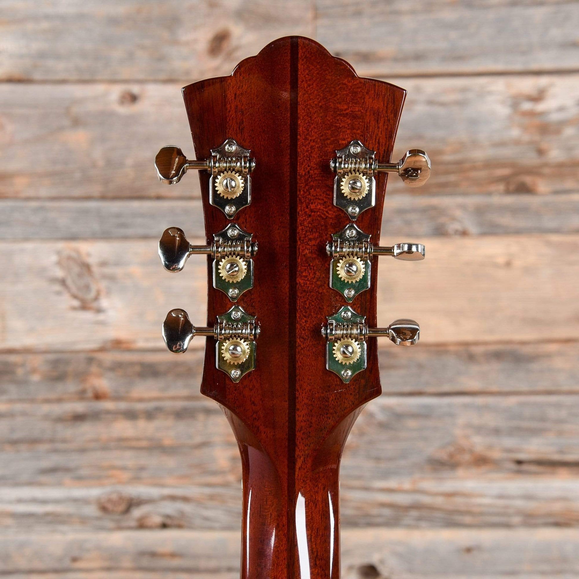 Guild D-40 Traditional Antique Sunburst Acoustic Guitars / Dreadnought