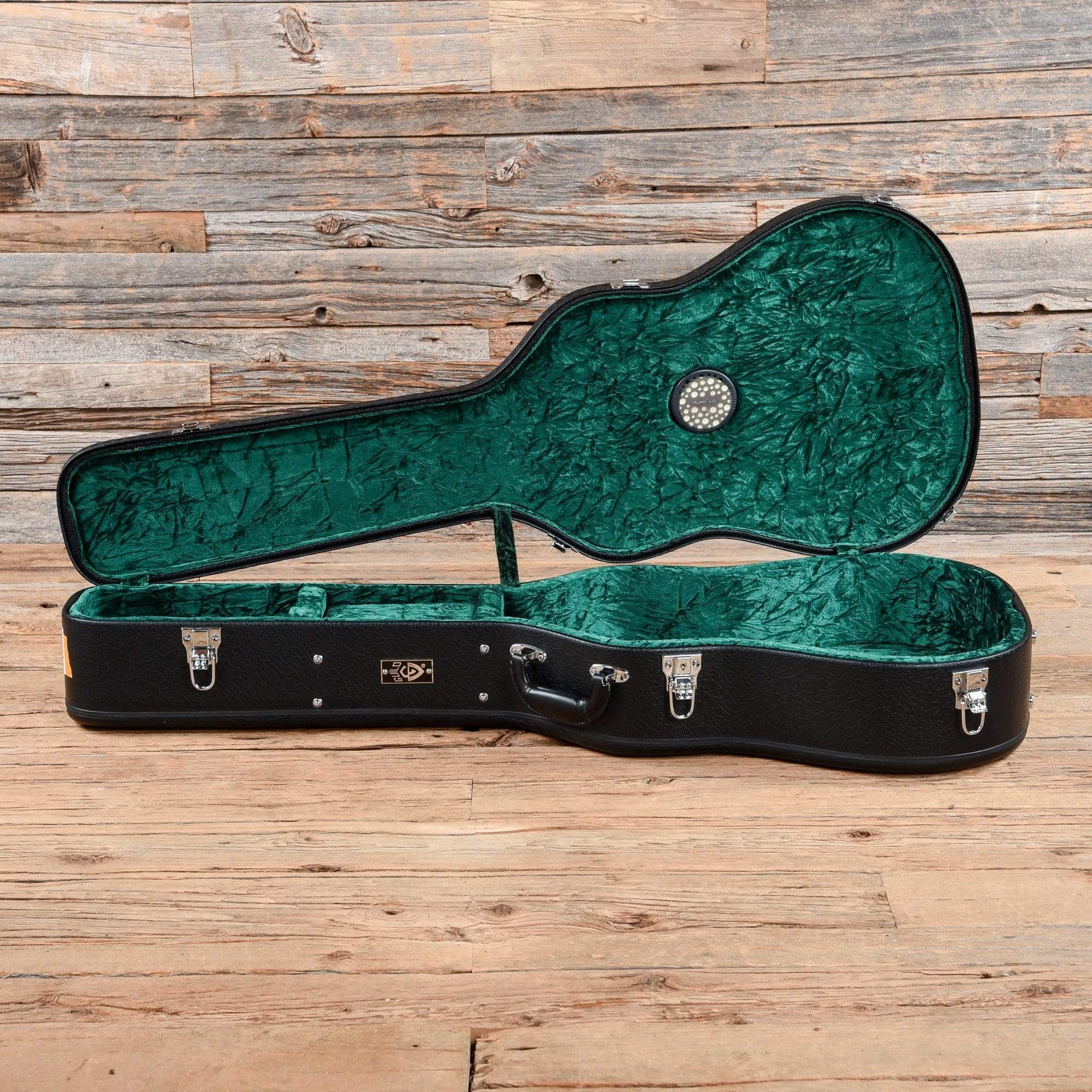 Guild D-40 Traditional Antique Sunburst Acoustic Guitars / Dreadnought