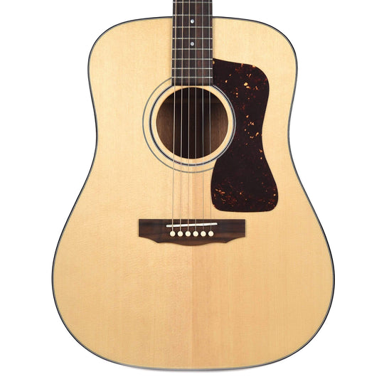 Guild D-40 Traditional Dreadnought Sitka/Mahogany Acoustic Guitars / Dreadnought