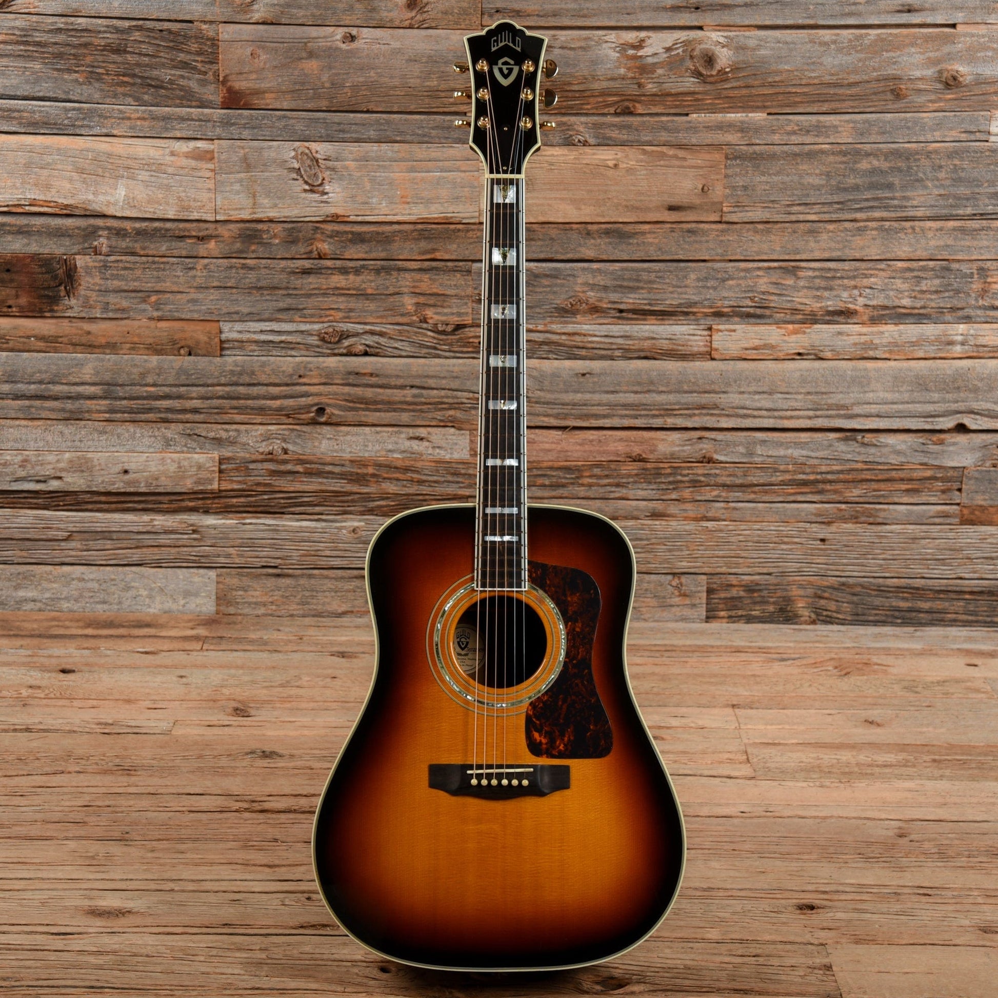 Guild D-55 Sunburst 2007 Acoustic Guitars / Dreadnought