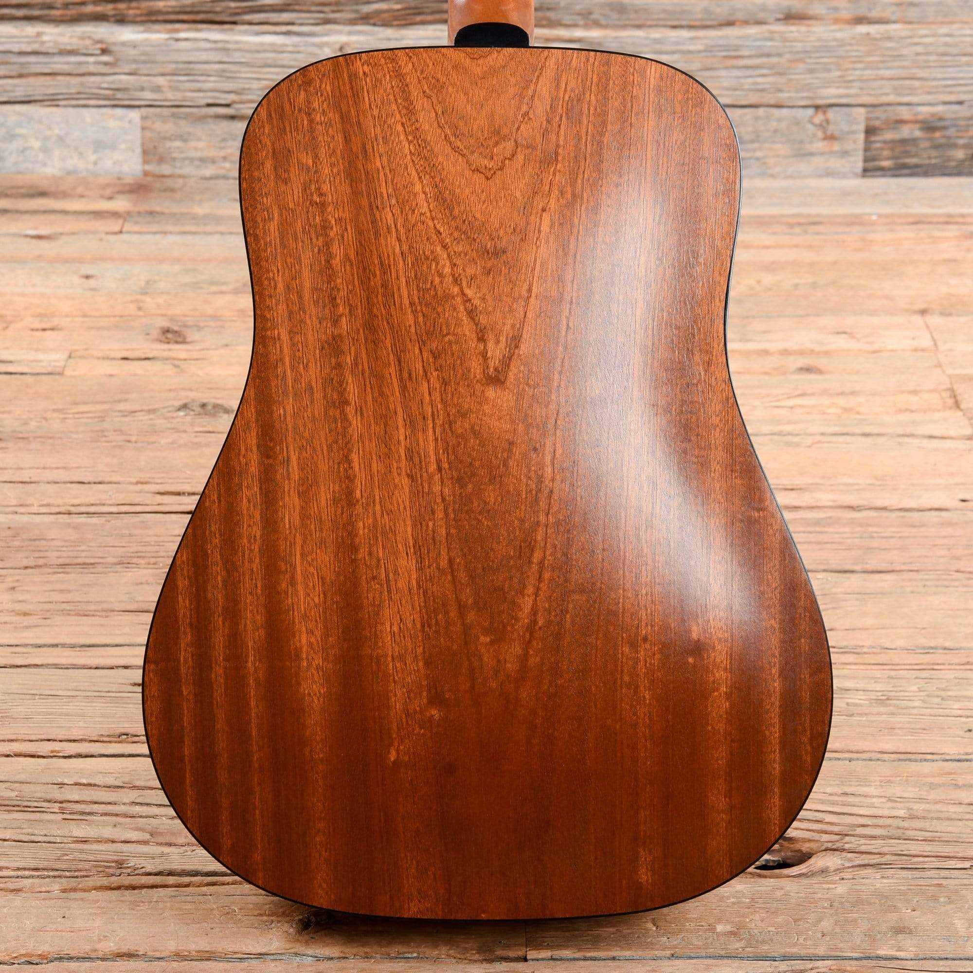 Guild D4 Natural Acoustic Guitars / Dreadnought