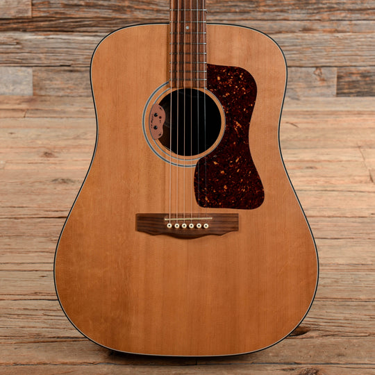 Guild D4 True American Natural Acoustic Guitars / Dreadnought