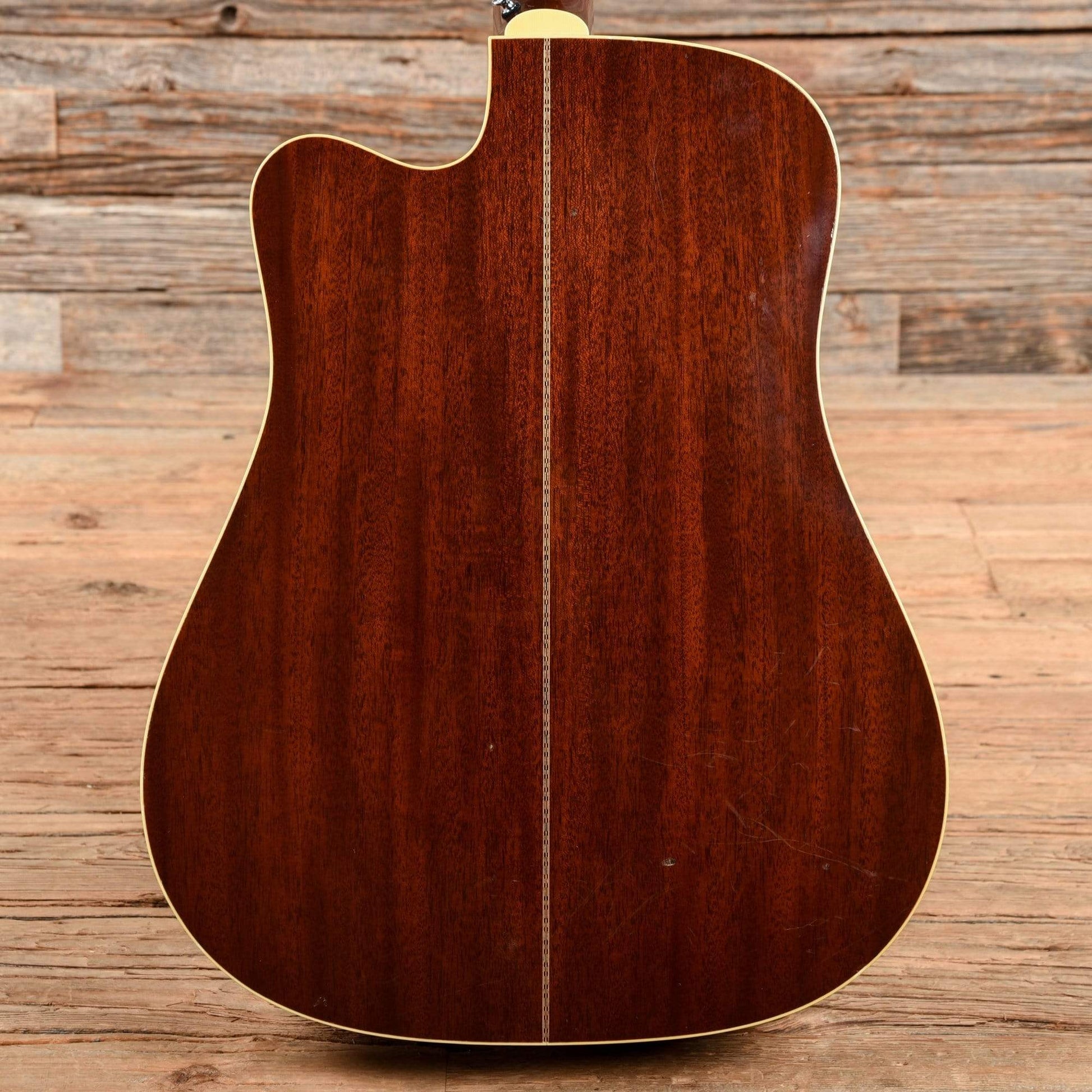 Guild D40CE Standard Natural 2012 Acoustic Guitars / Dreadnought