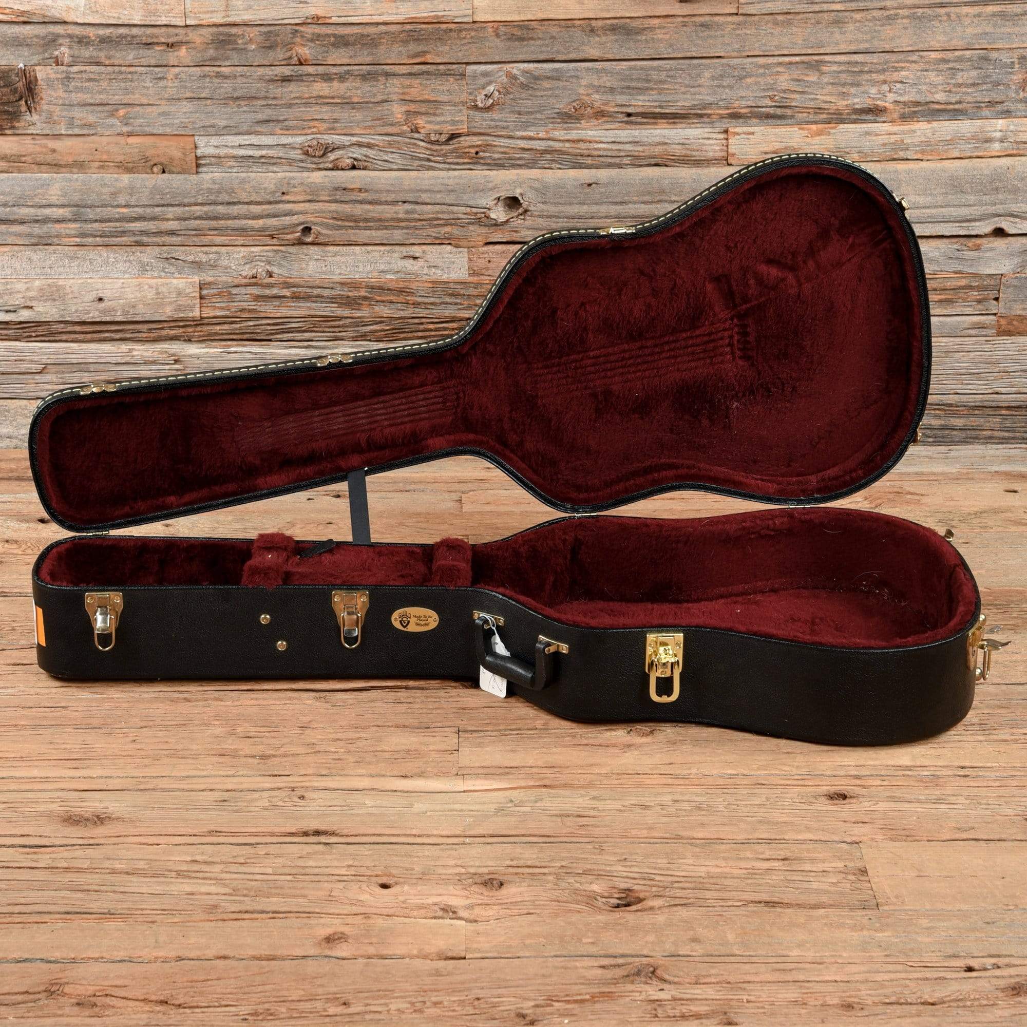 Guild D40CE Standard Natural 2012 Acoustic Guitars / Dreadnought