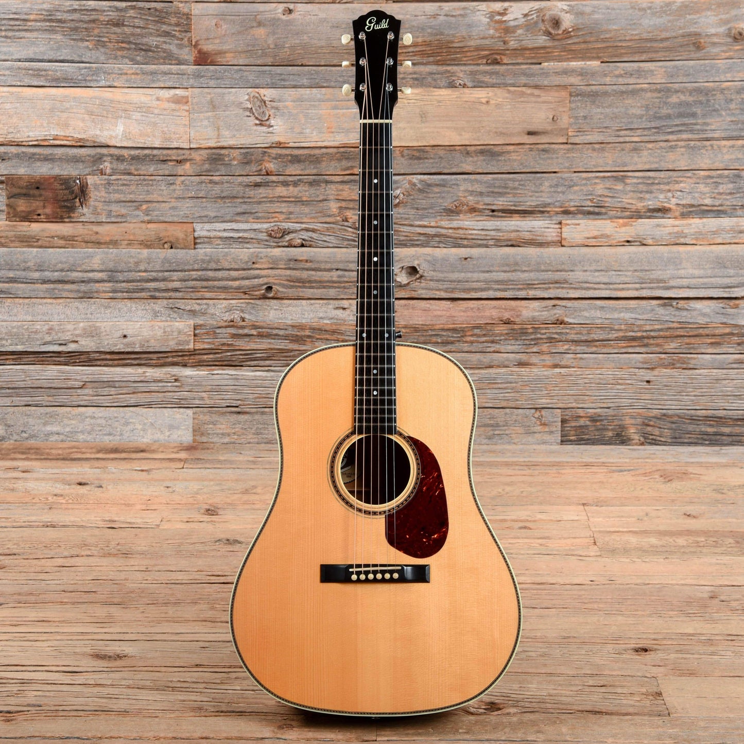 Guild Orpheum Slope Shoulder 12 Fret Dreadnought Natural 2013 Acoustic Guitars / Dreadnought
