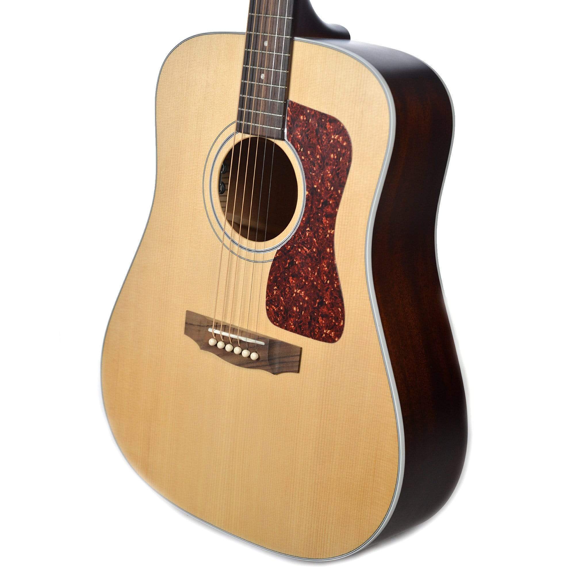 Guild USA D-40 Dreadnought Sitka Spruce/Mahogany Natural w/LR Baggs Pickup Acoustic Guitars / Dreadnought
