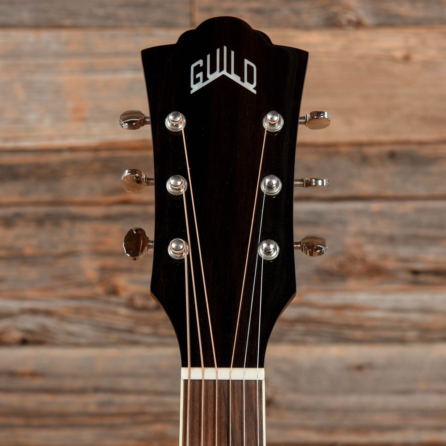 Guild Westerly D-260CE Deluxe Dreadnought Cutaway Natural w/Electronics Acoustic Guitars / Dreadnought