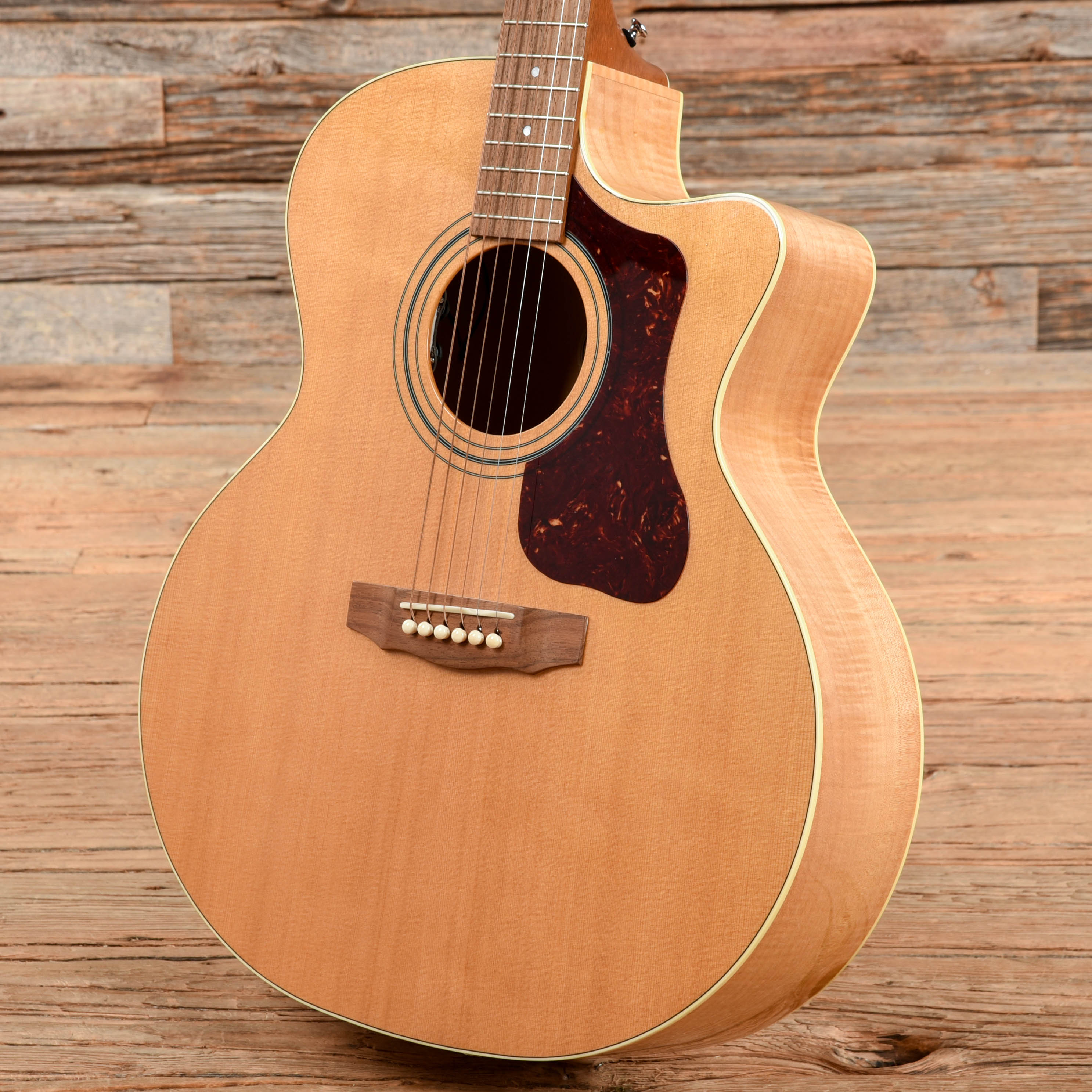 Guild F-50CE Standard Natural Acoustic Guitars / Jumbo
