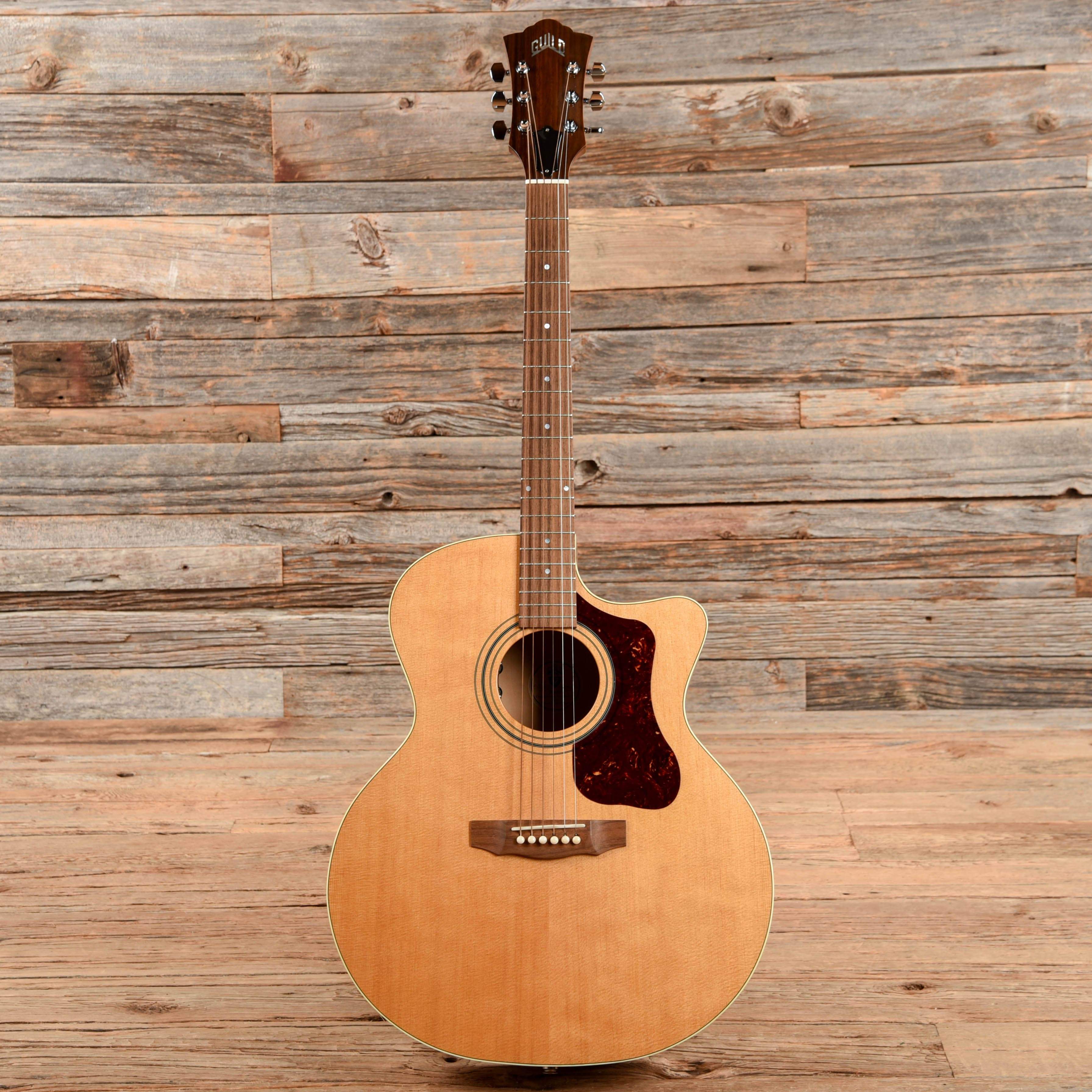 Guild F-50CE Standard Natural Acoustic Guitars / Jumbo