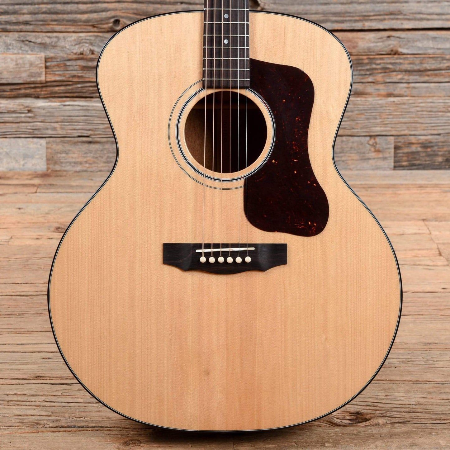Guild USA F-40 Traditional Jumbo Natural Acoustic Guitars / Jumbo