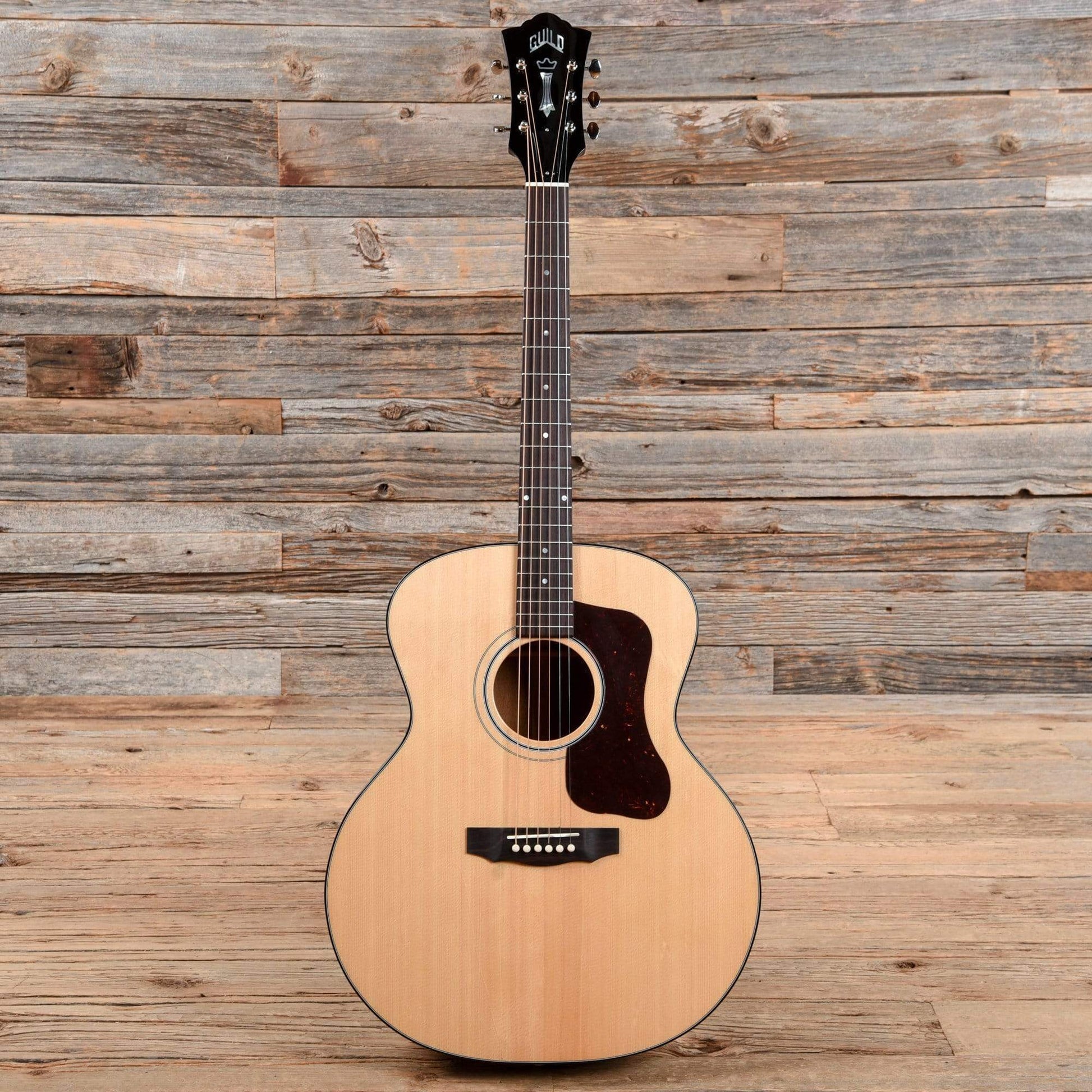 Guild USA F-40 Traditional Jumbo Natural Acoustic Guitars / Jumbo
