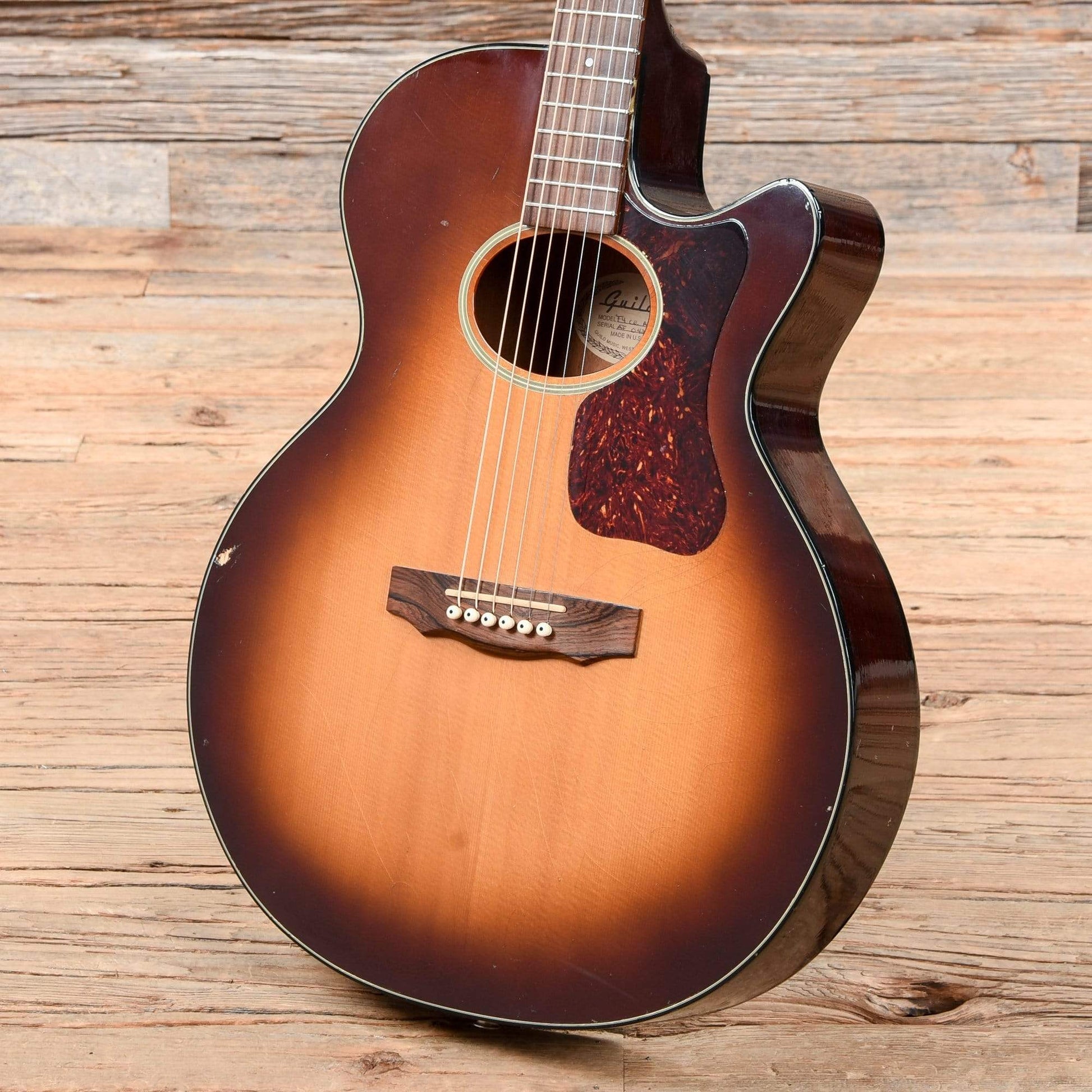 Guild F4-CE Sunburst 1998 Acoustic Guitars / OM and Auditorium