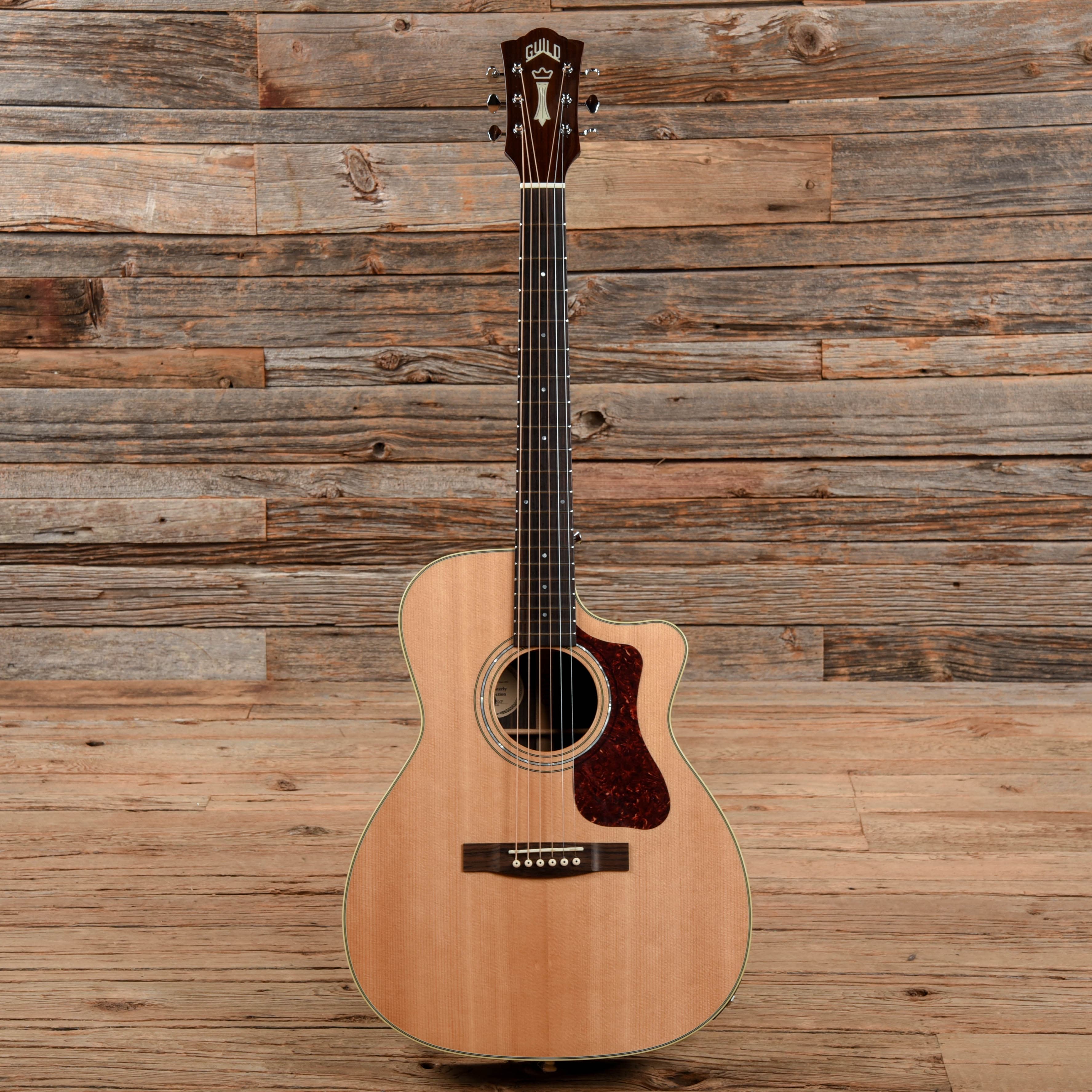 Guild OM-150CE Natural Acoustic Guitars / OM and Auditorium