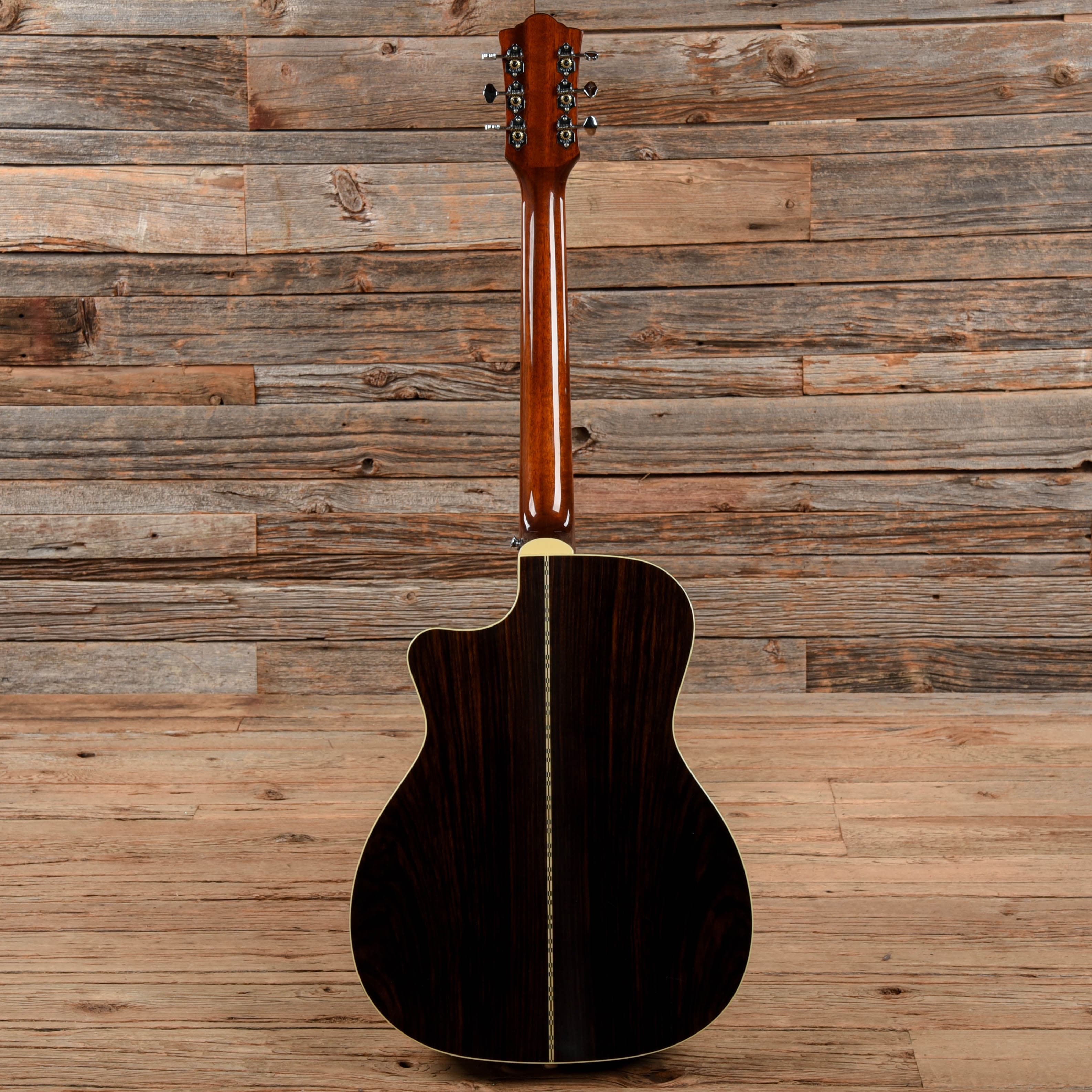 Guild OM-150CE Natural Acoustic Guitars / OM and Auditorium